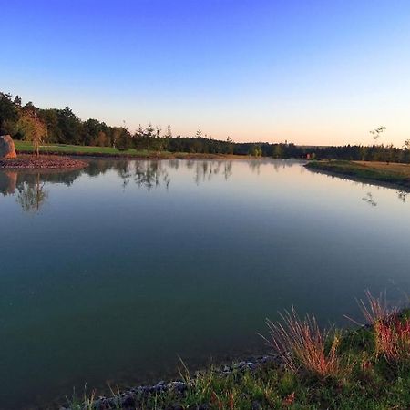 Golf Resort Hotel Konopiste Benesov  Bagian luar foto